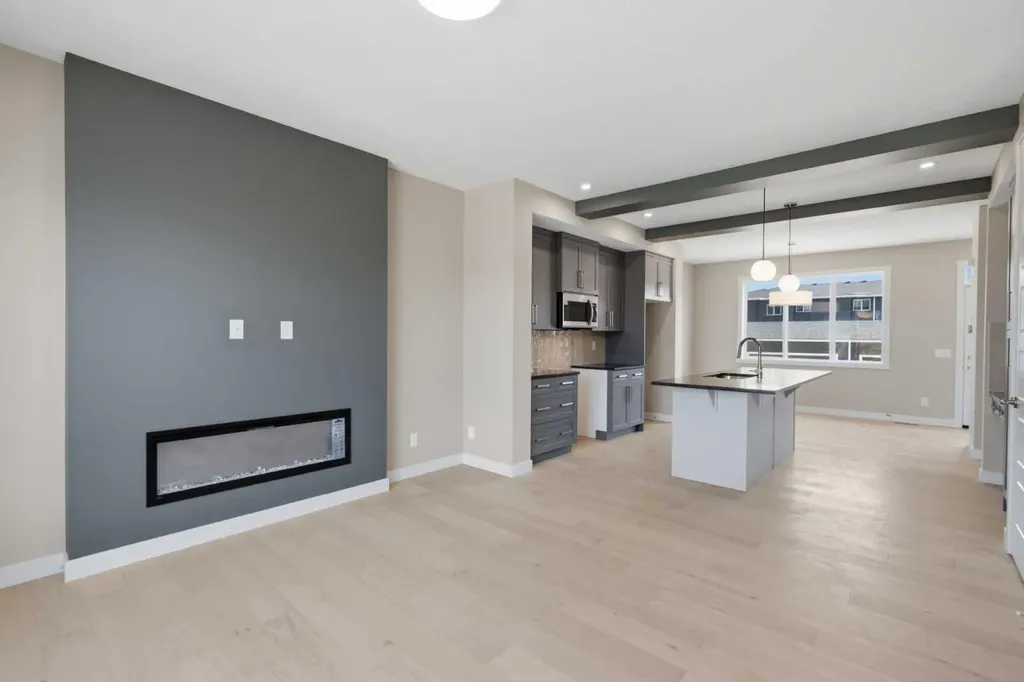 235 Waterford Heights Chestermere AB T1X 3B7