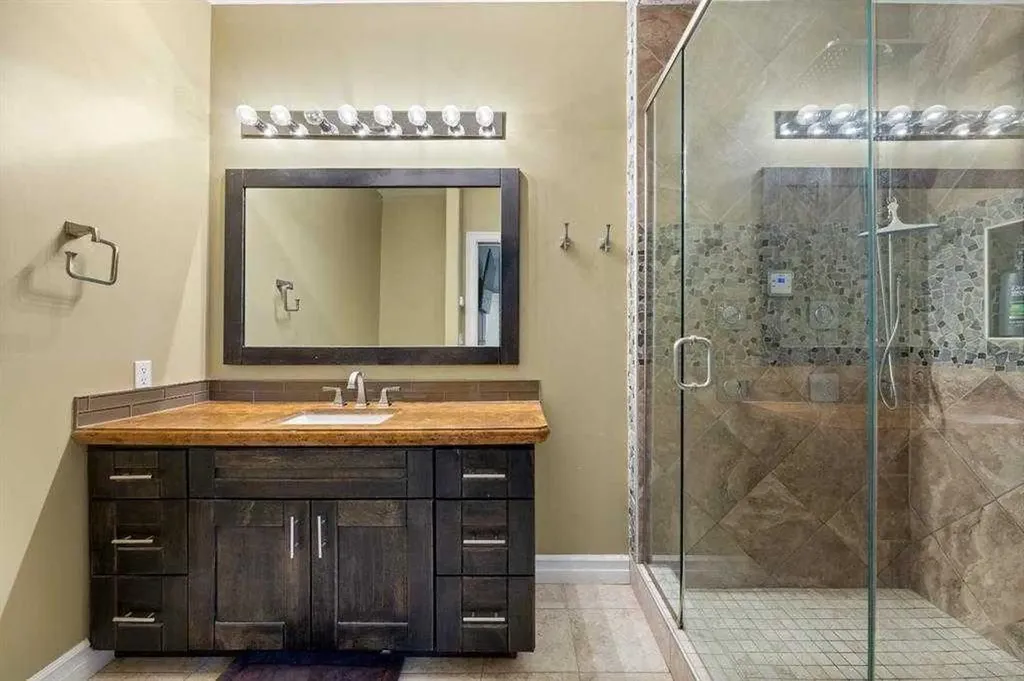 28537 Township Road 334 Rural Mountain View County AB T4H 4B1