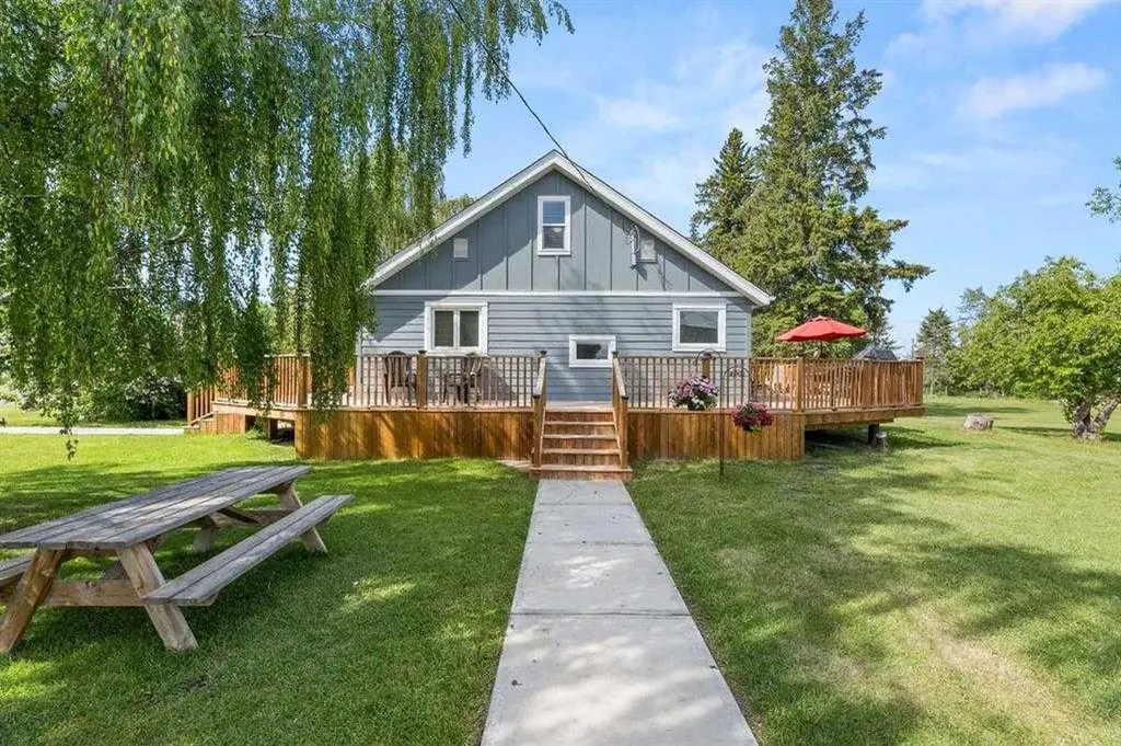 28537 Township Road 334 Rural Mountain View County AB T4H 4B1