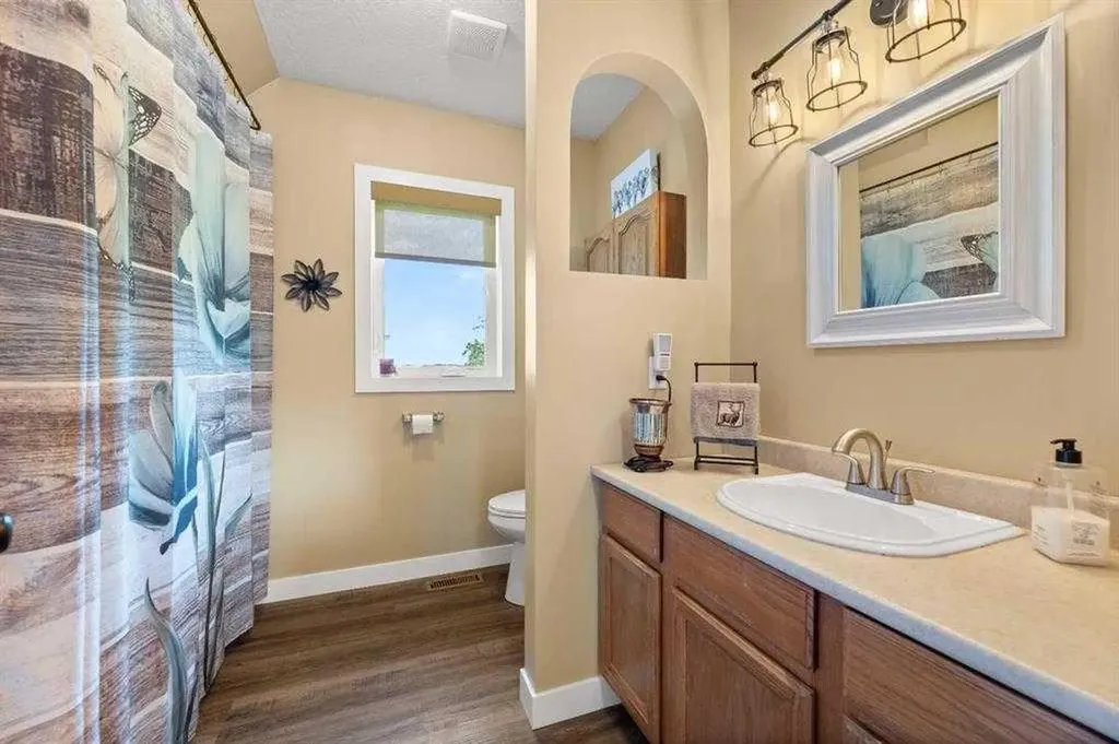 28537 Township Road 334 Rural Mountain View County AB T4H 4B1