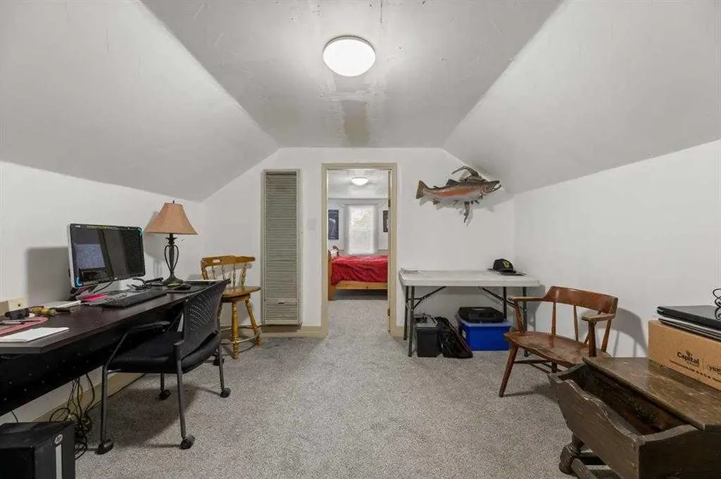28537 Township Road 334 Rural Mountain View County AB T4H 4B1