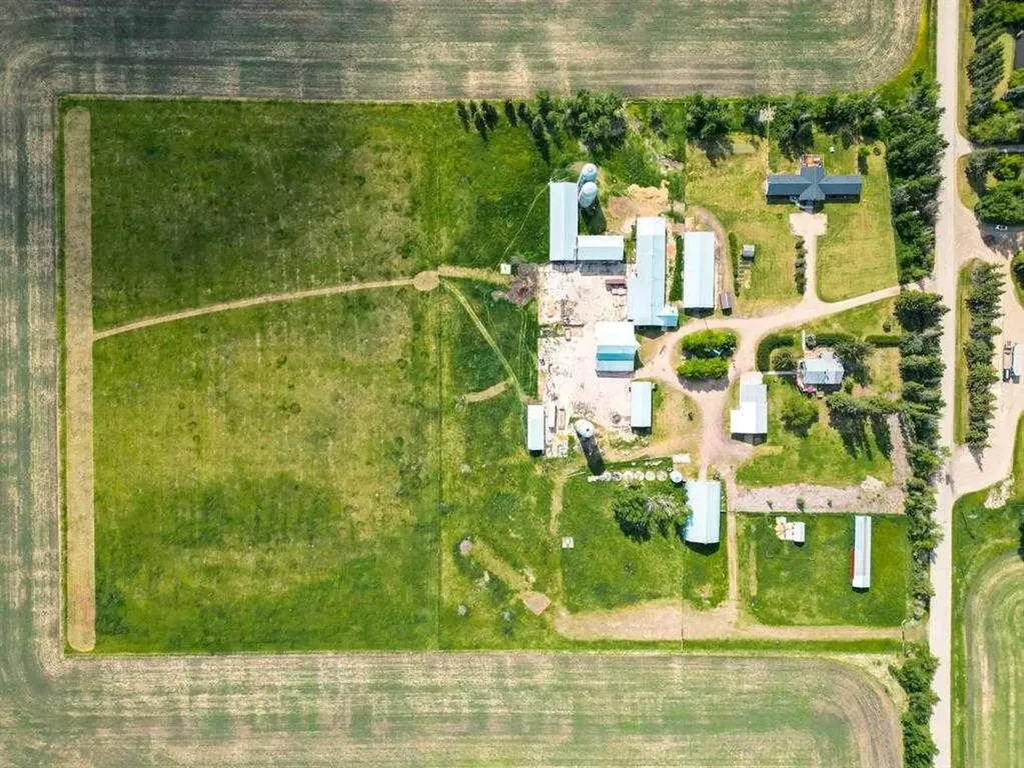 28537 Township Road 334 Rural Mountain View County AB T4H 4B1