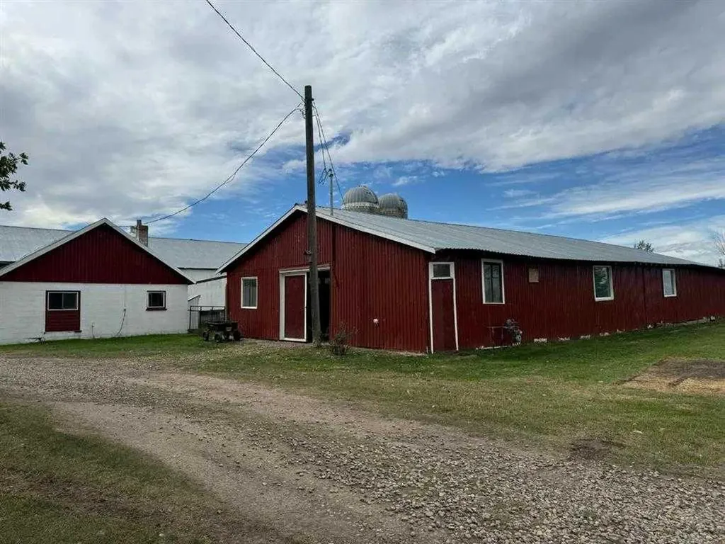28537 Township Road 334 Rural Mountain View County AB T4H 4B1