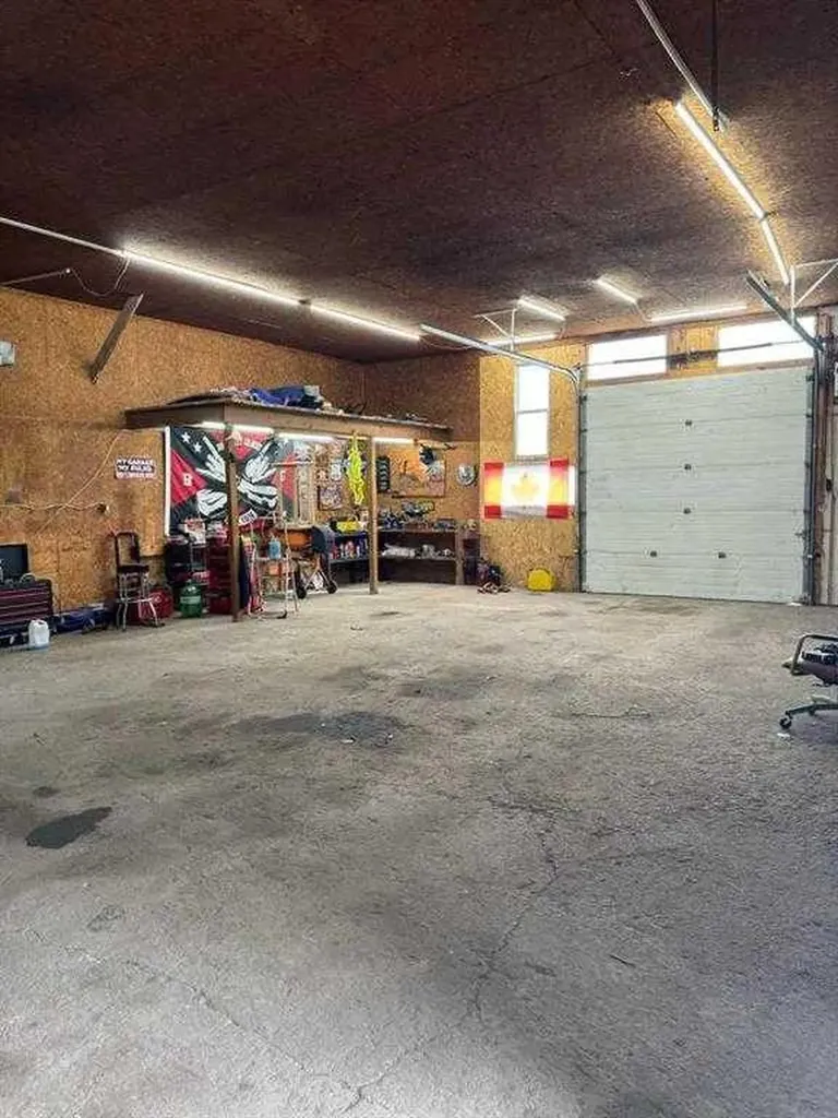 28537 Township Road 334 Rural Mountain View County AB T4H 4B1