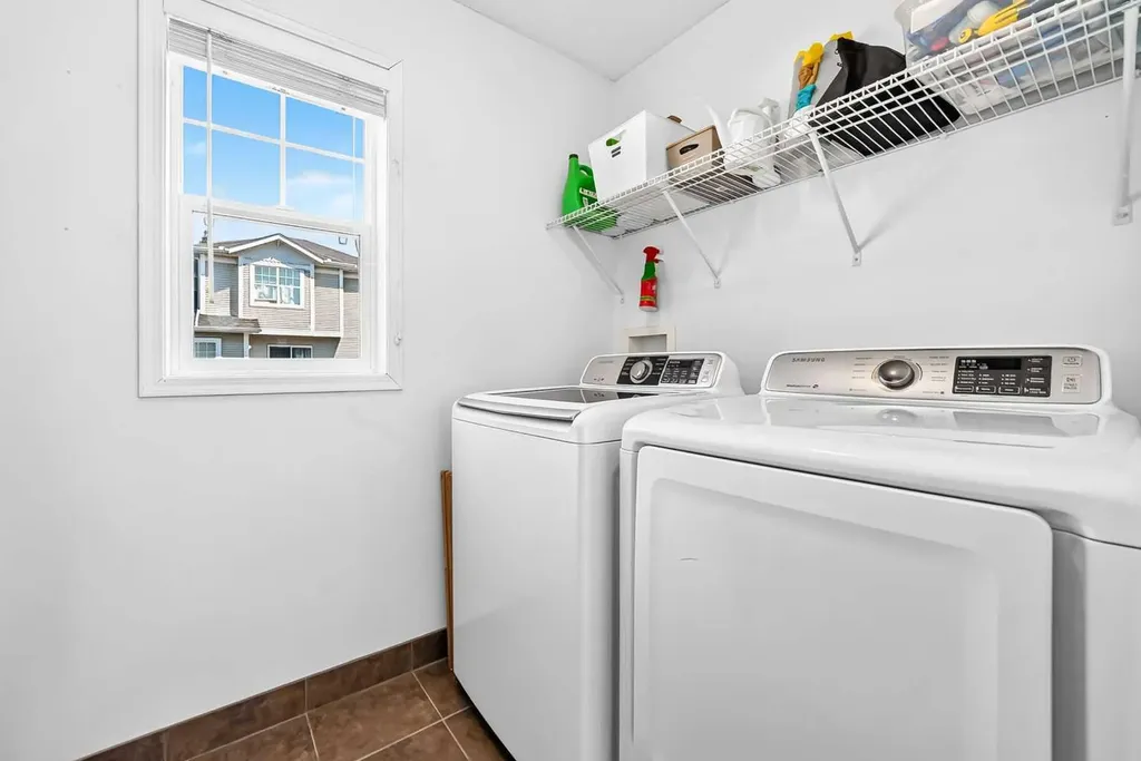 7171 Coach Hill Road SW Calgary AB T3H 3R7