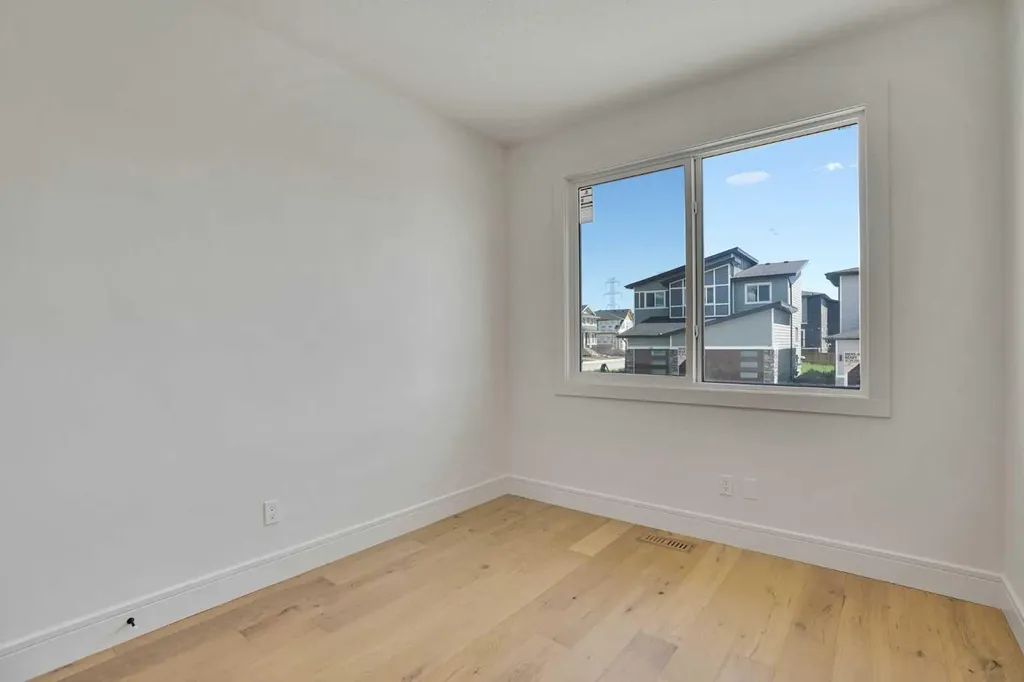 287 Waterford Road Chestermere AB T1X 3B3