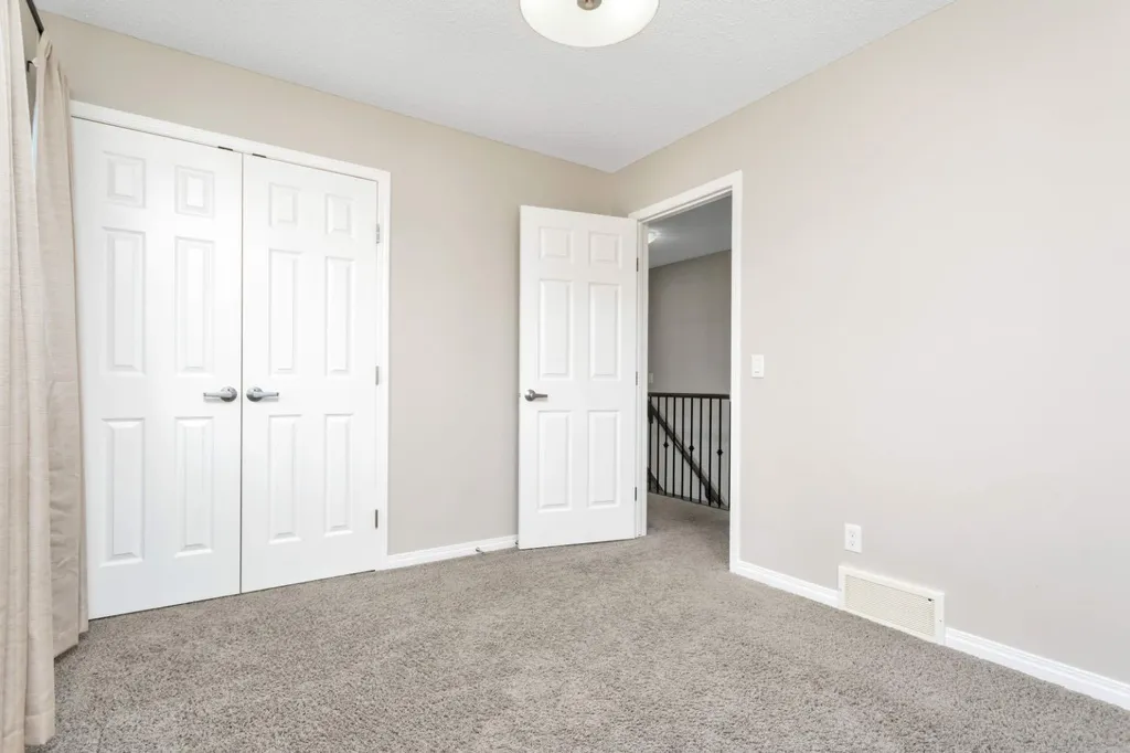 103 Windford Rise SW Airdrie AB T4B 3Z5