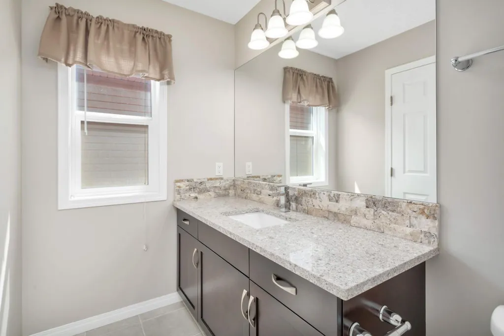 103 Windford Rise SW Airdrie AB T4B 3Z5