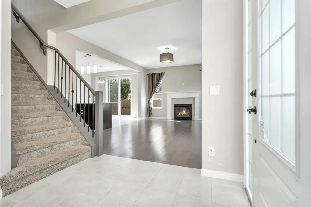 103 Windford Rise SW Airdrie AB T4B 3Z5