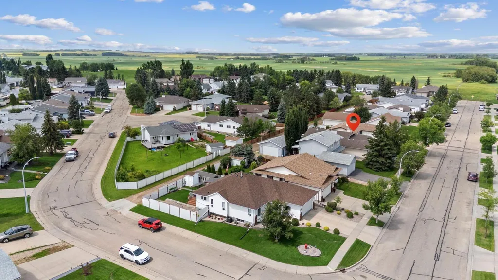 5412 60 Street Camrose AB T4V 4G7