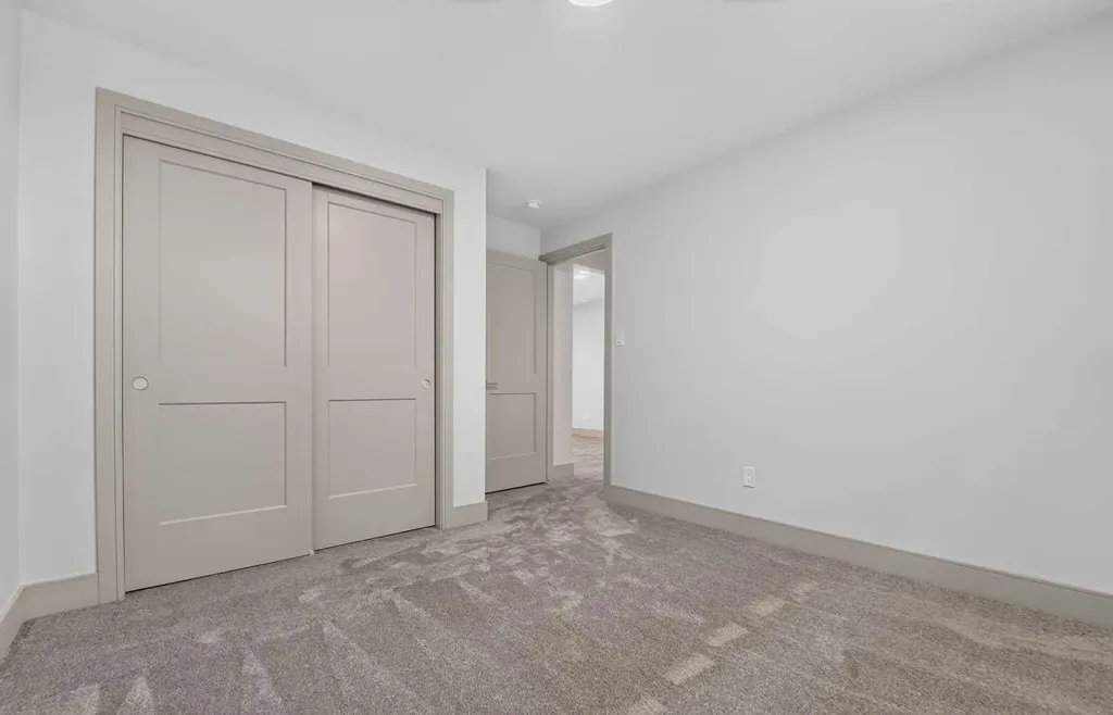 3101 44 Street S Lethbridge AB T1K 8L1