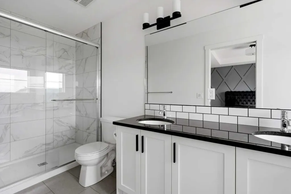 160 Homestead Grove NE Calgary AB T3J 2G6