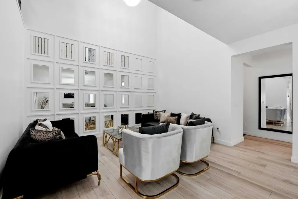 160 Homestead Grove NE Calgary AB T3J 2G6