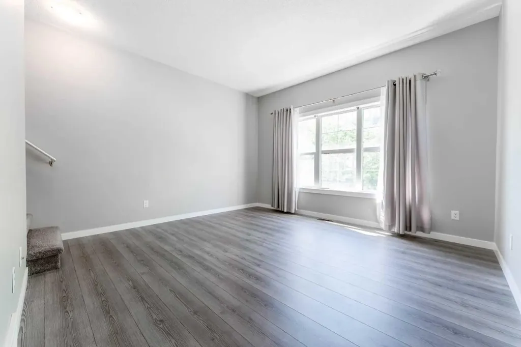 130 New Brighton Way SE Calgary AB T2Z 1H6