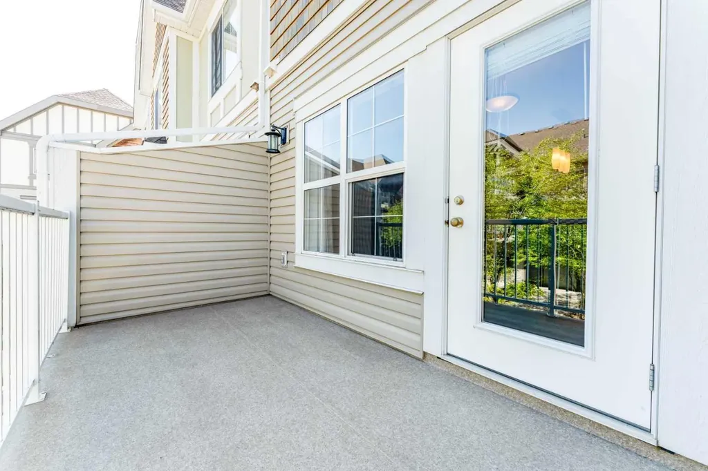 130 New Brighton Way SE Calgary AB T2Z 1H6