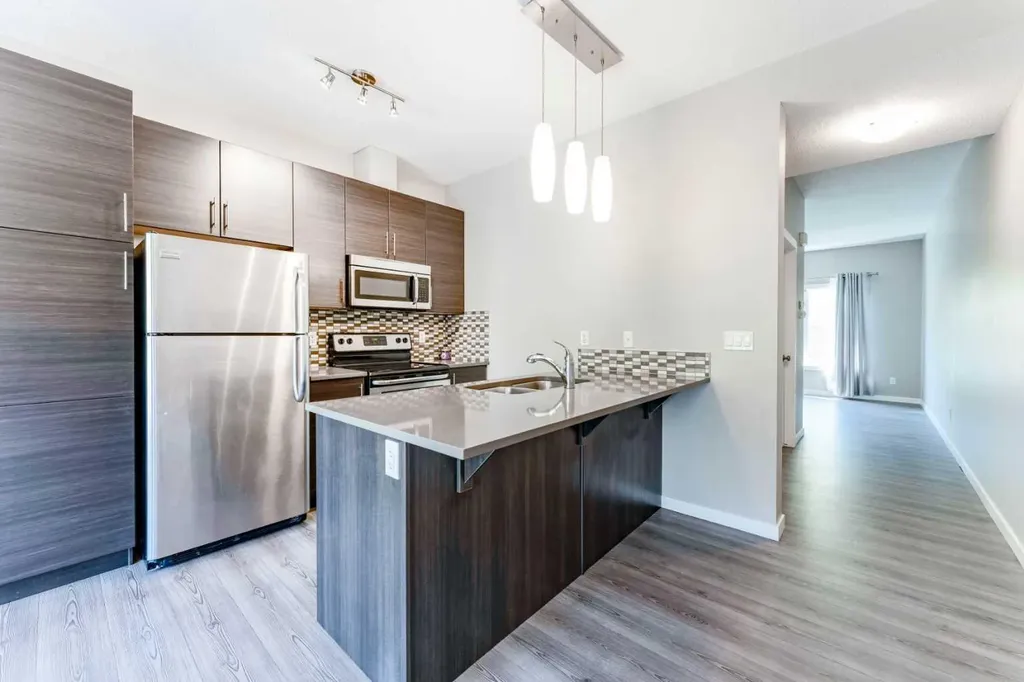 130 New Brighton Way SE Calgary AB T2Z 1H6