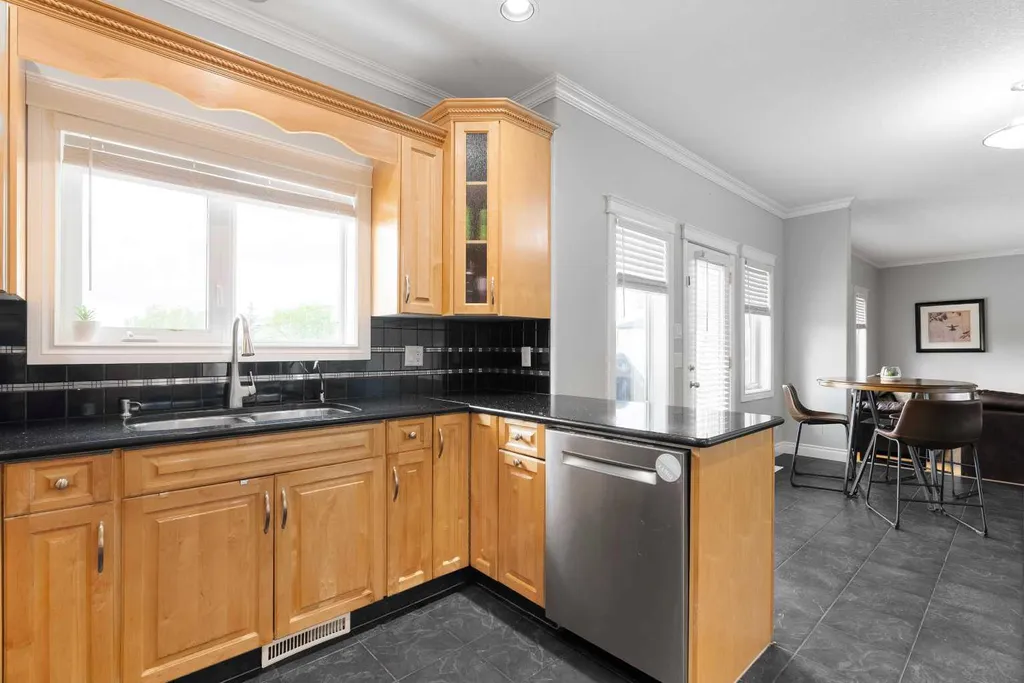 169 Lindstrom Crescent Fort Mcmurray AB T9K 2N8