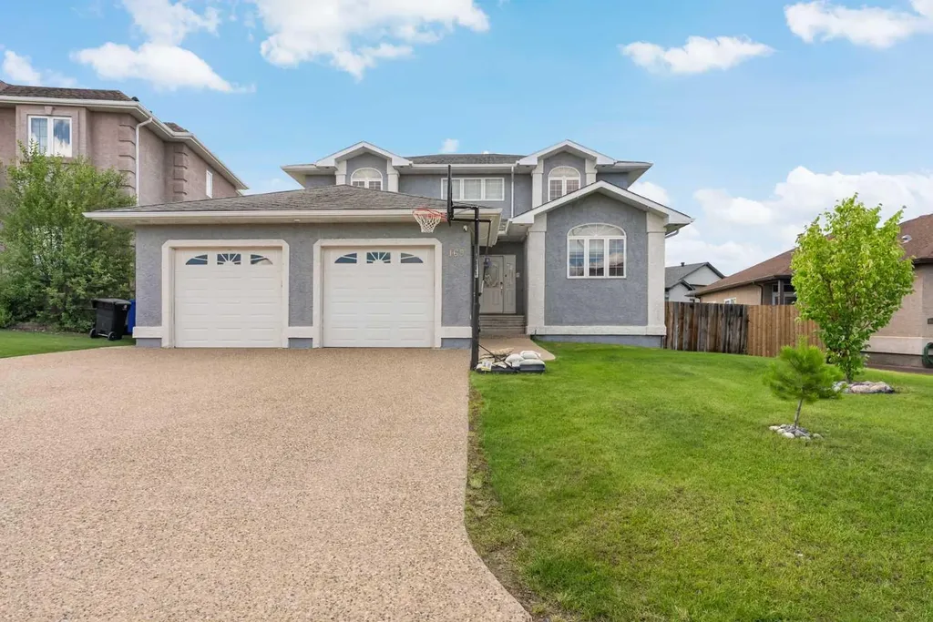 169 Lindstrom Crescent Fort Mcmurray AB T9K 2N8