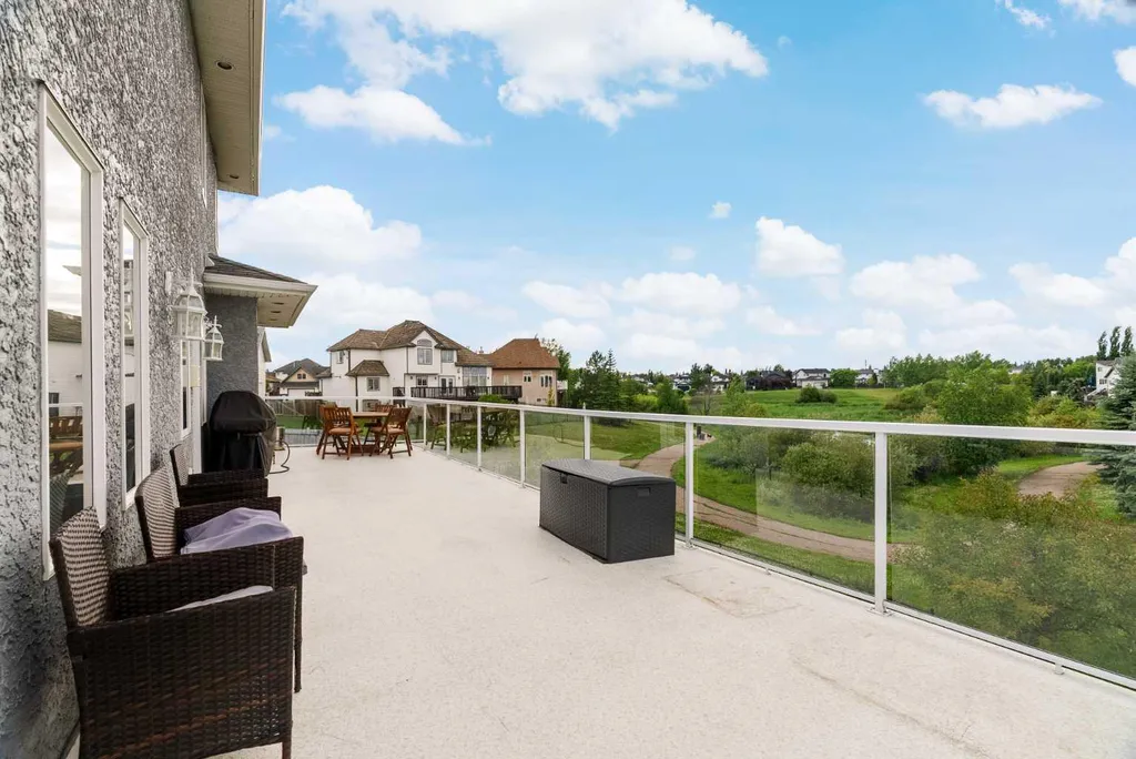 169 Lindstrom Crescent Fort Mcmurray AB T9K 2N8