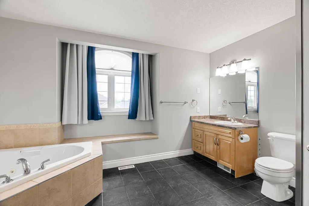 169 Lindstrom Crescent Fort Mcmurray AB T9K 2N8