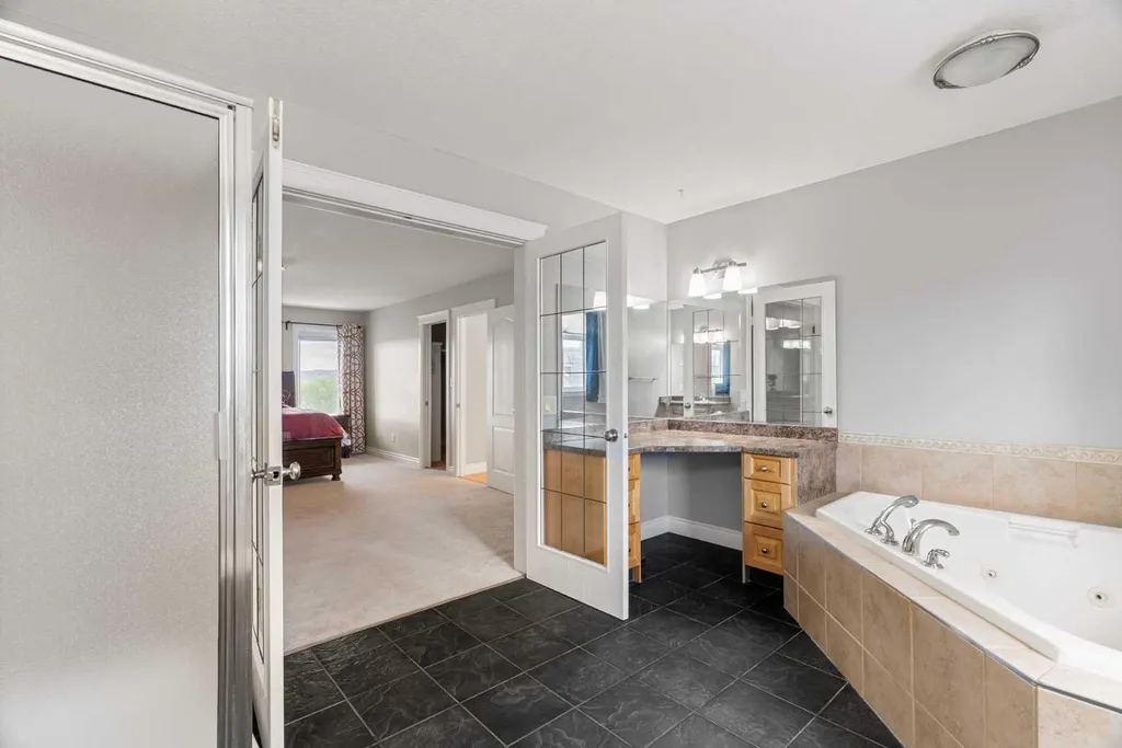 169 Lindstrom Crescent Fort Mcmurray AB T9K 2N8