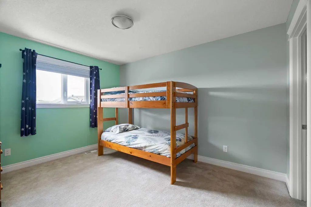 169 Lindstrom Crescent Fort Mcmurray AB T9K 2N8