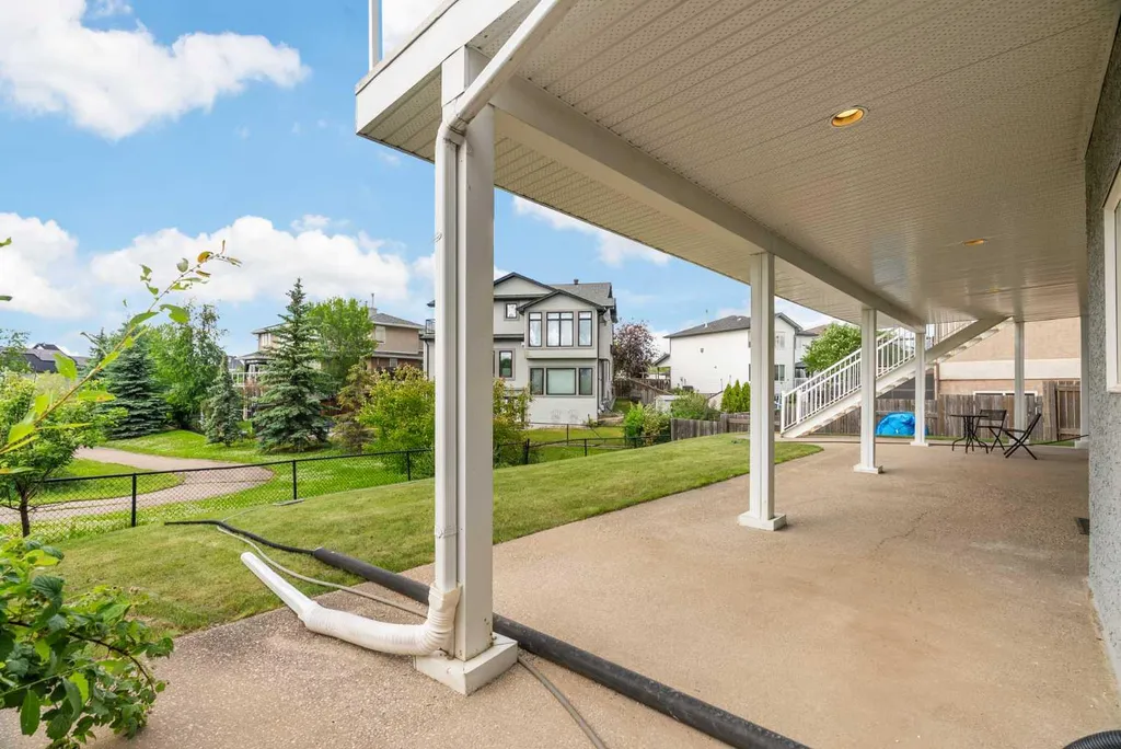 169 Lindstrom Crescent Fort Mcmurray AB T9K 2N8