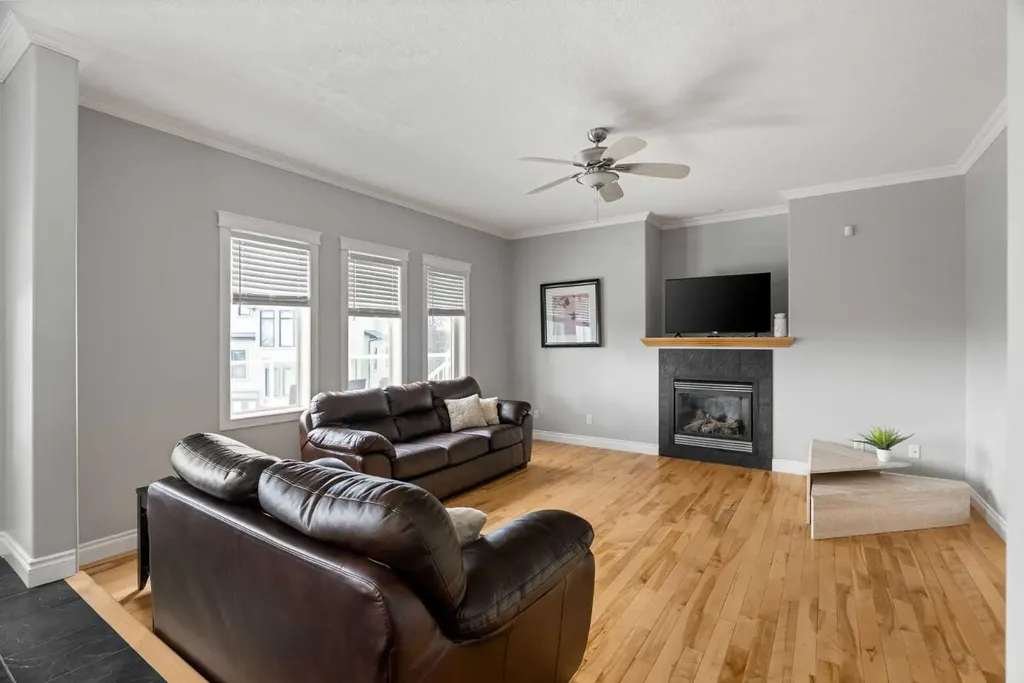 169 Lindstrom Crescent Fort Mcmurray AB T9K 2N8