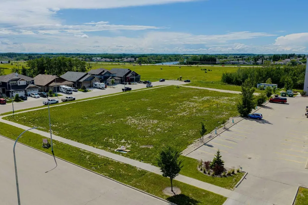 66 Avenue 106 Street Grande Prairie AB T8W 0K8