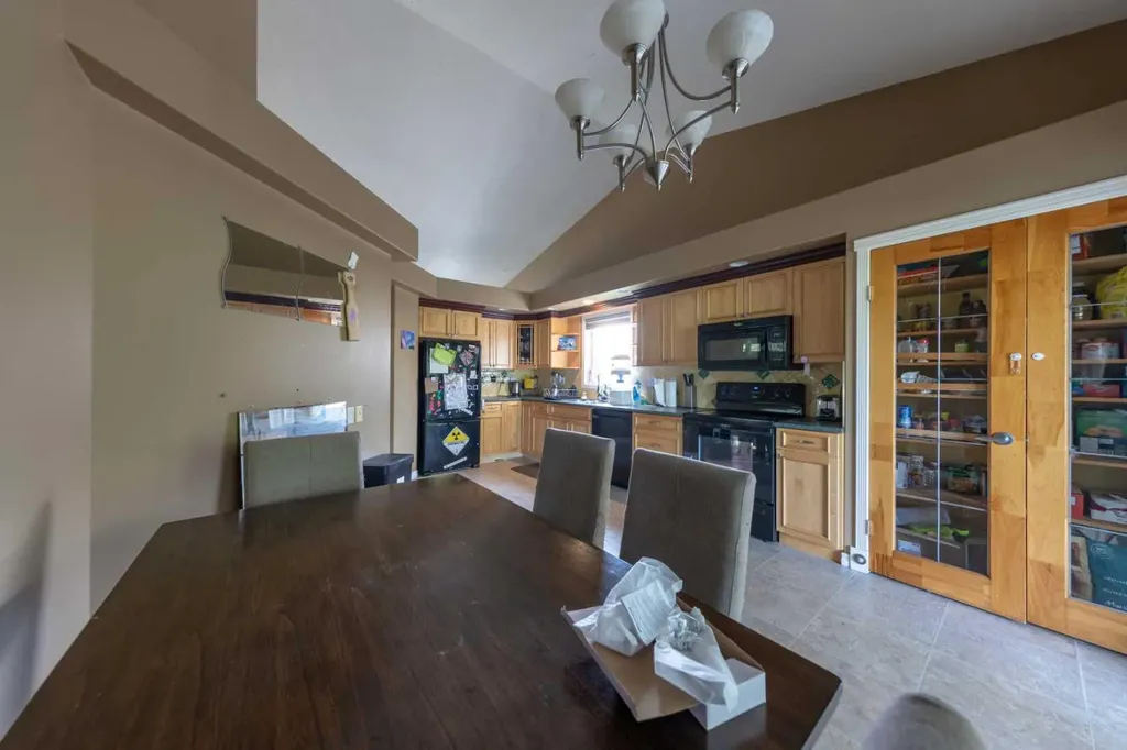 2308 58 Avenue Lloydminster AB T9V2Y5