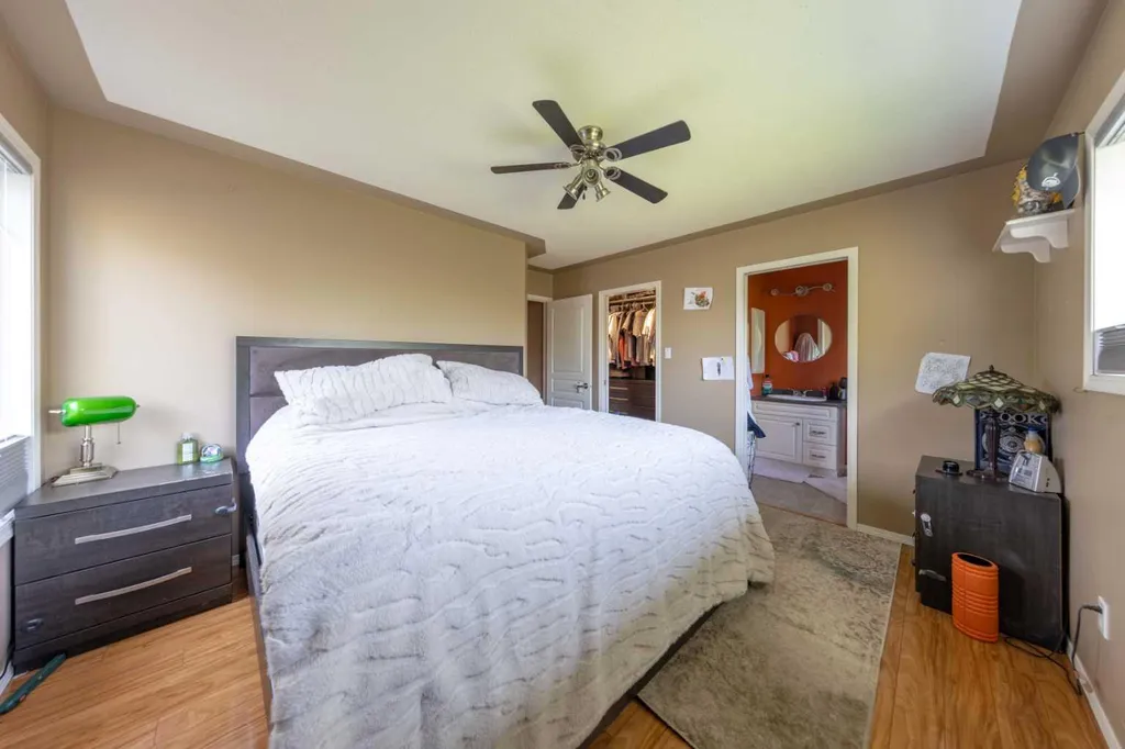 2308 58 Avenue Lloydminster AB T9V2Y5