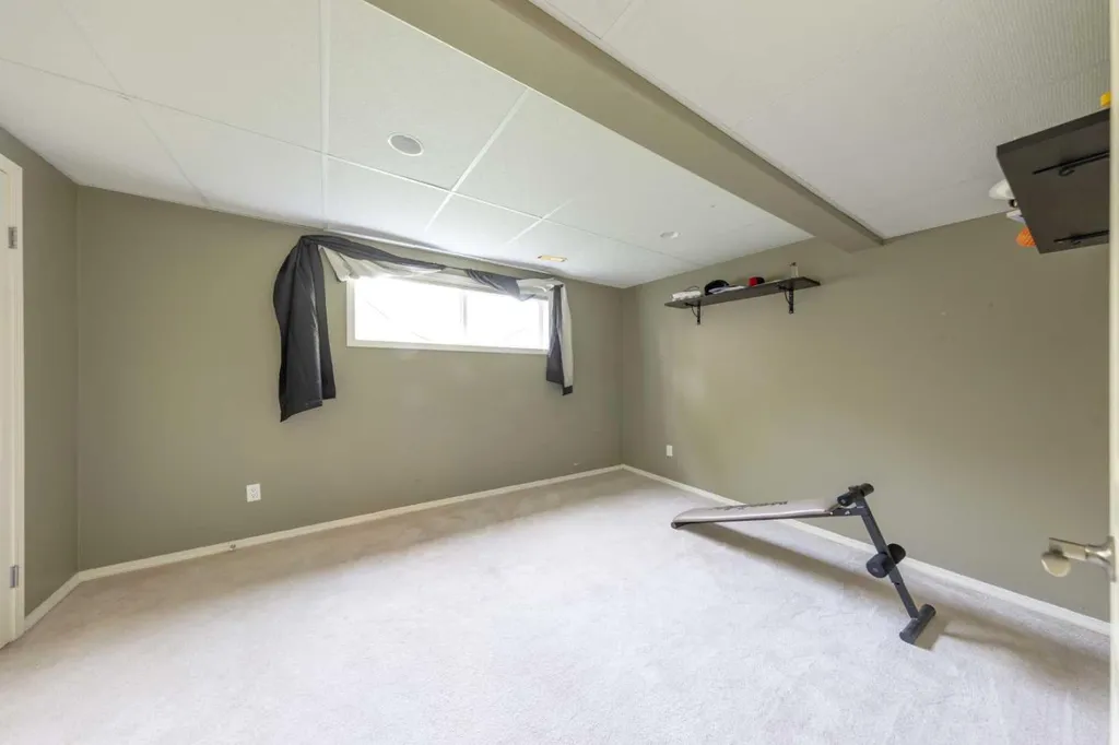 2308 58 Avenue Lloydminster AB T9V2Y5