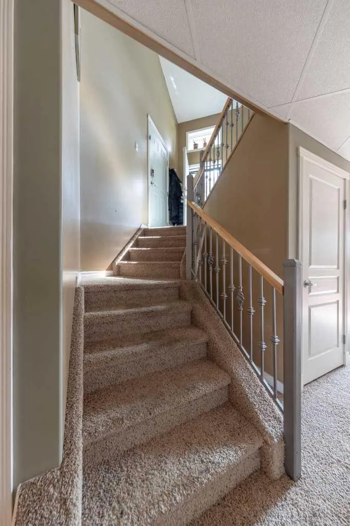 2308 58 Avenue Lloydminster AB T9V2Y5
