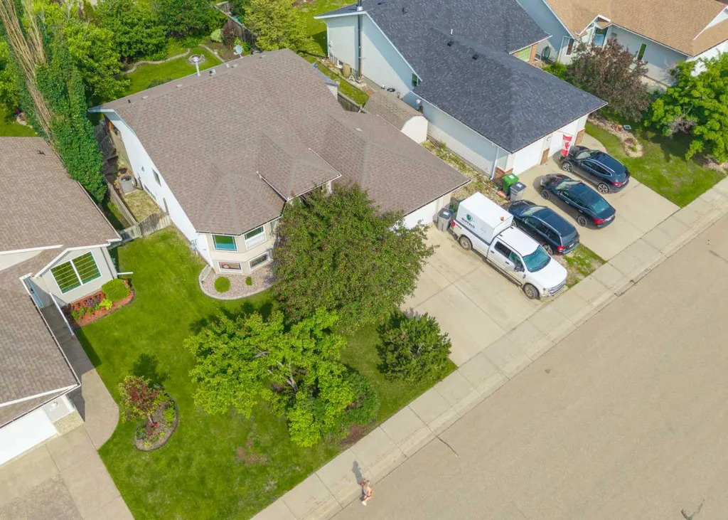 2308 58 Avenue Lloydminster AB T9V2Y5