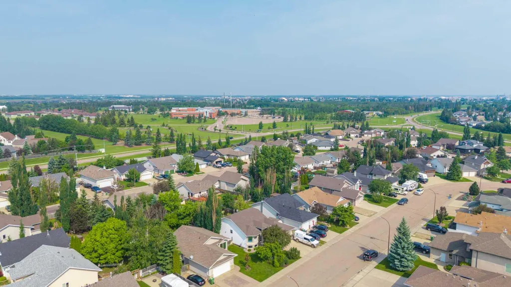 2308 58 Avenue Lloydminster AB T9V2Y5