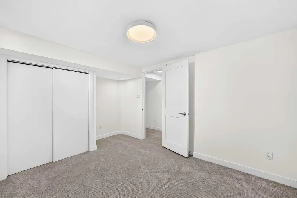 4139 Bowlen Street NW Calgary AB T2L1P8