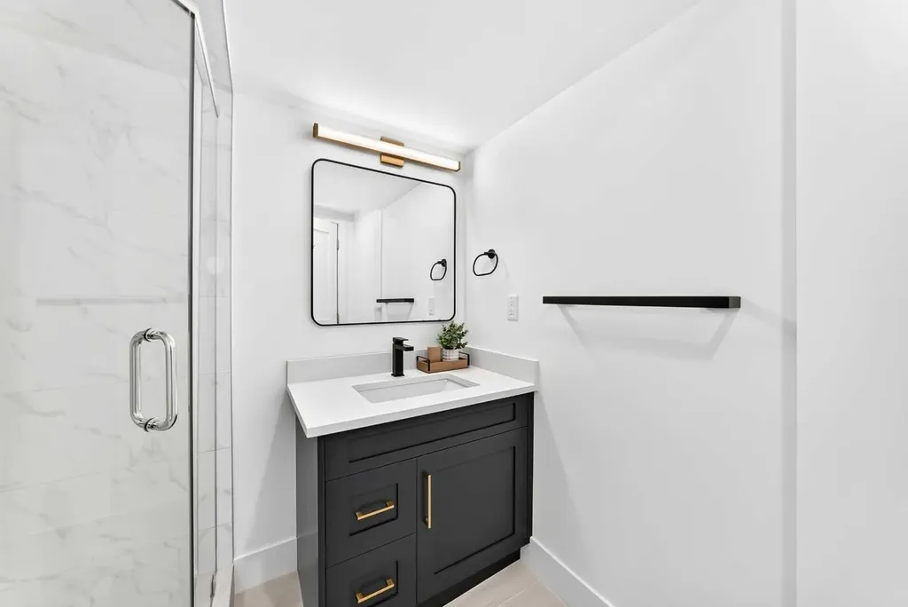 4139 Bowlen Street Calgary AB T2L1P8