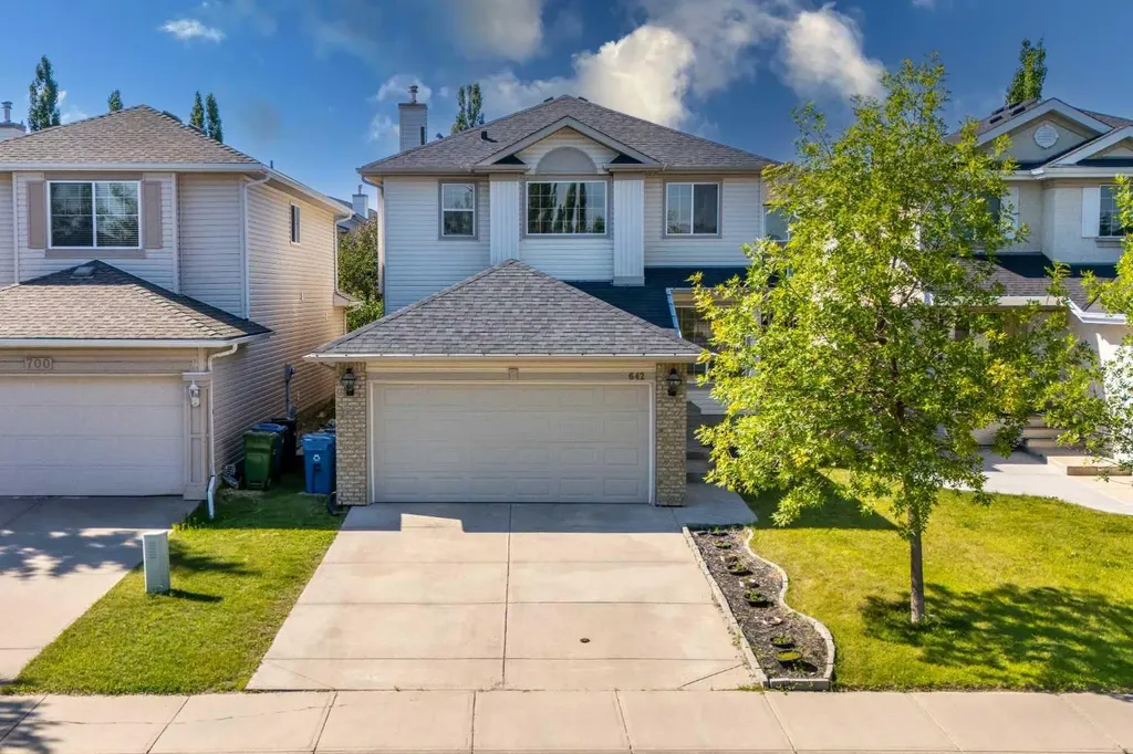 642 Citadel Drive NW Calgary AB T3G 4Z3