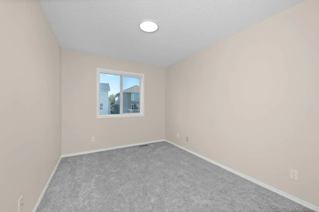 642 Citadel Drive NW Calgary AB T3G 4Z3