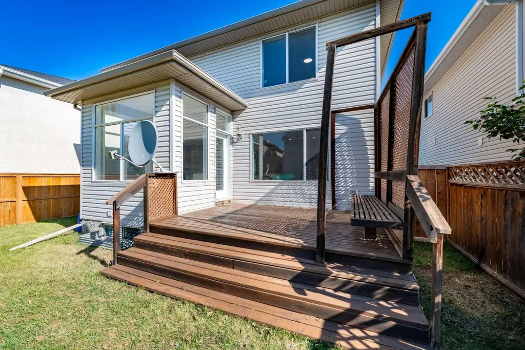 642 Citadel Drive NW Calgary AB T3G 4Z3