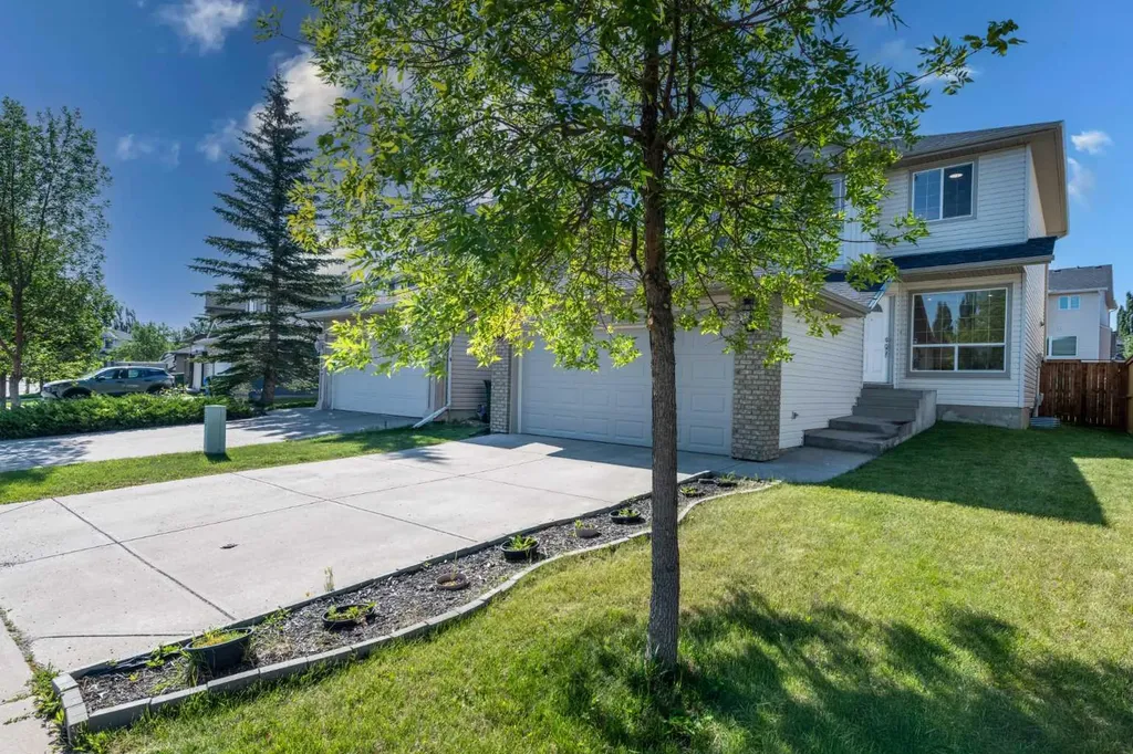 642 Citadel Drive NW Calgary AB T3G 4Z3