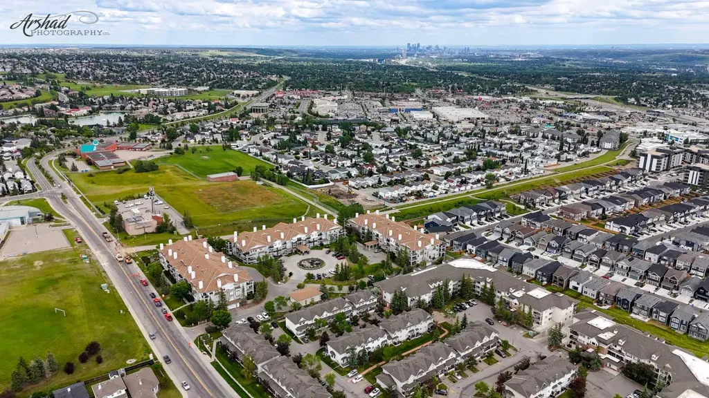 642 Citadel Drive NW Calgary AB T3G 4Z3