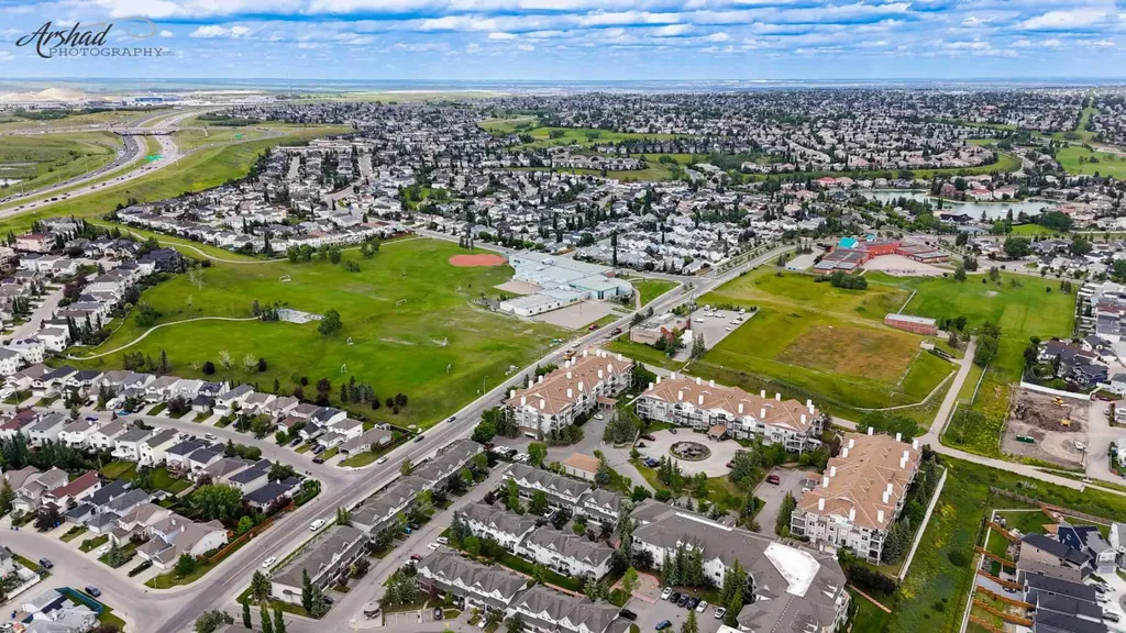 642 Citadel Drive NW Calgary AB T3G 4Z3
