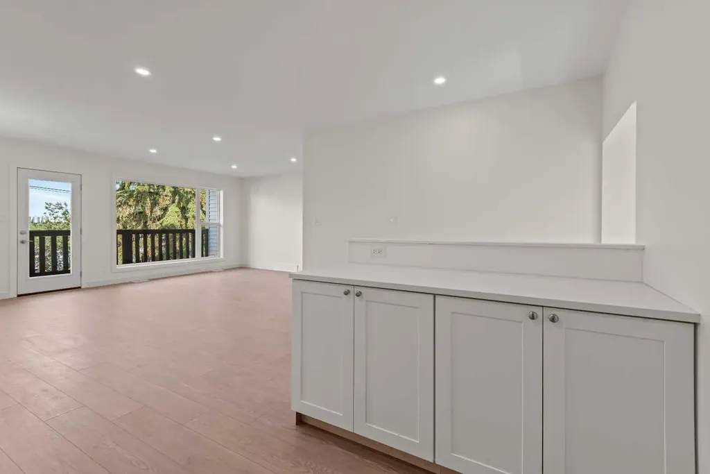 209 First Avenue S Torrington AB T0M 2B0