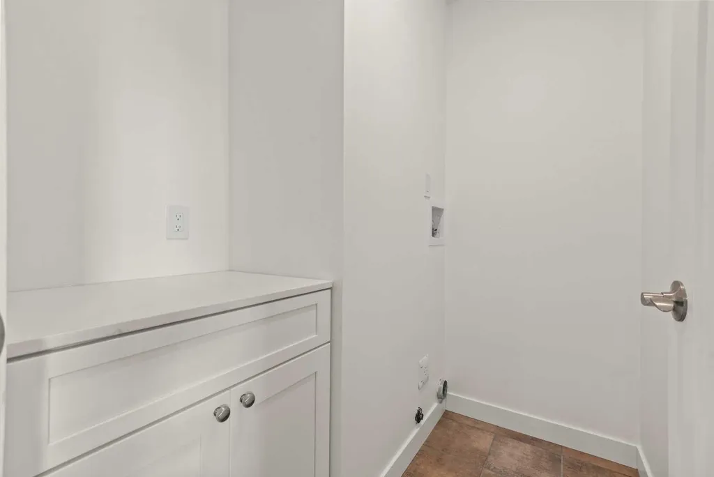 209 First Avenue S Torrington AB T0M 2B0