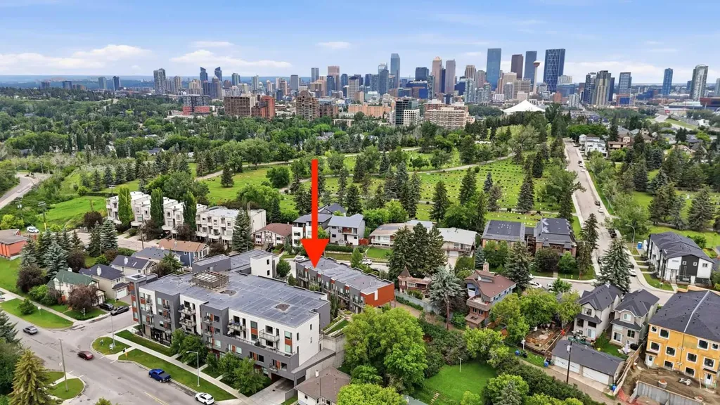 71 34 Avenue SW Calgary AB T2S 3H4