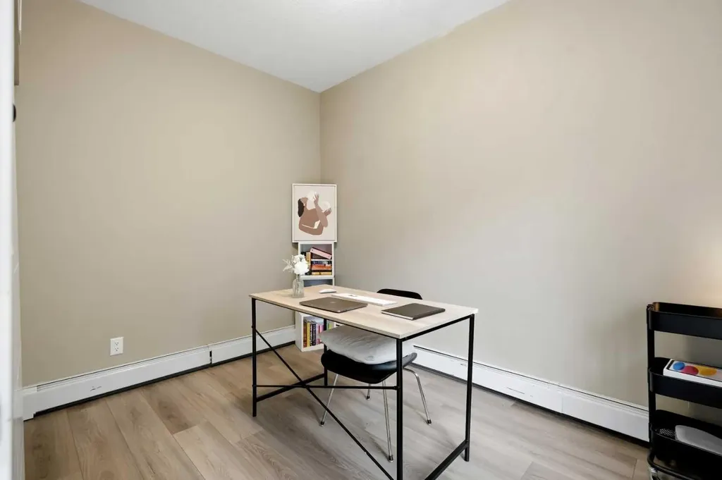 71 34 Avenue SW Calgary AB T2S 3H4