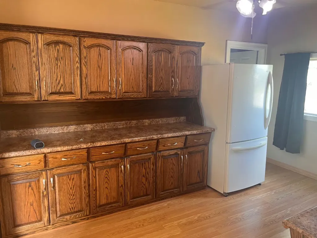 6119 53 Street Taber AB T1G 1J8