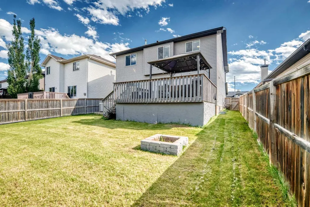 150 Springmere Drive Chestermere AB T1X1V9