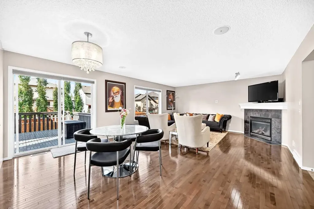 150 Springmere Drive Chestermere AB T1X1V9
